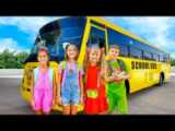 دیانا - دایانا روما قوانین اتوبوس مدرسه را با دوستانش آموزش میدهند_۲