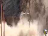 ویدئو/لحظه ریزش  کوه در جاده هراز