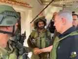 ببینید | حضور نتانیاهو با جلیقه ضدگلوله میان چتربازان اسرائیلی