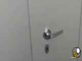 کلیپ خنده دار از توالت رفتن