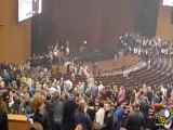 لحظات اولیه حمله تروریستی به تالار کروکوس مسکو