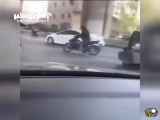 فیلم زورگیری و سرقت مسلحانه خشن در اتوبان صدر تهران