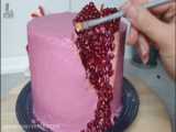 تهیه کیک تازه از فر برای شب یلدا در نیم ساعت