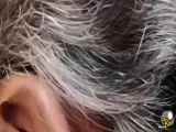 تنها با بیندازن موهای سفید فرق کنید