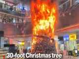 آتش گرفتن یک درخت کریسمس ۹ متری در چنگدو چین