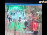 ببینید| لحظه دزدیدن طلاها توسط نقاب دار؛ فیلم دوربین مداربسته منتشر شد