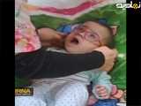 واکنش های جالب کودک یک ساله ای که برای اولین بار دنیا را دید! از ذوقش بغضم ترکید+ ویدئو